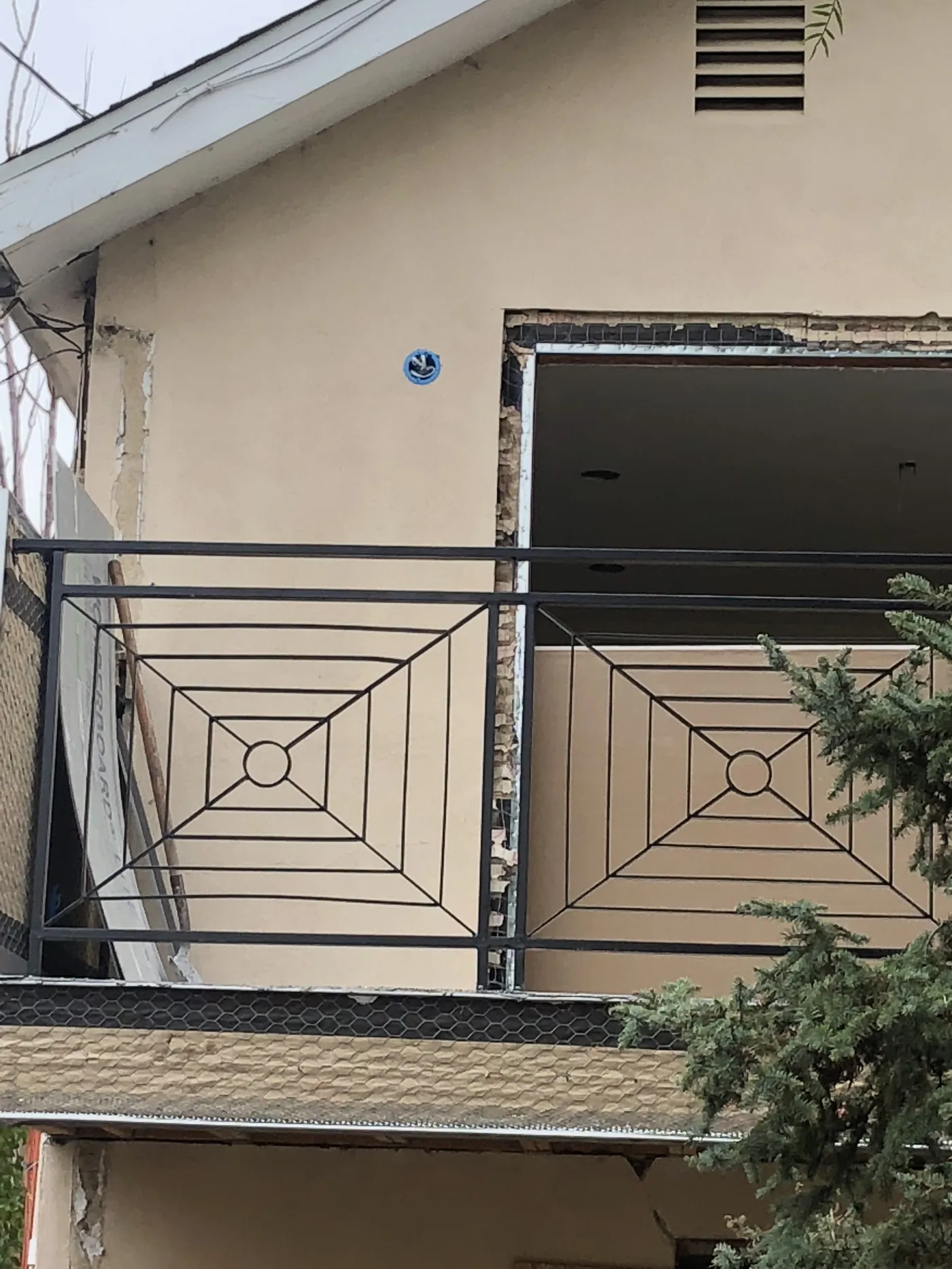 Custom Steel & Stucco Detail
